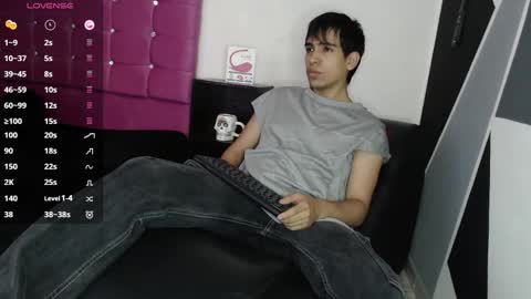 Xavi online show from 09/28/25, 12:21