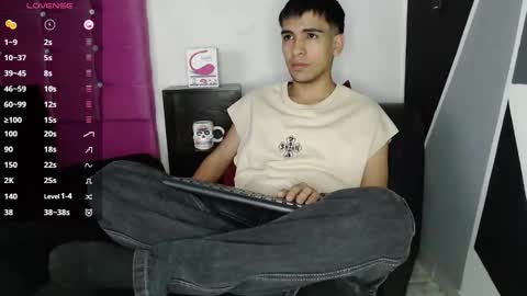 Xavi online show from 10/03/25, 01:19