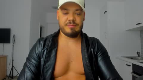 Snapshot of zackconnorsx chatting on 09/15/25, 09:59 Zack online show from 09/15/25, 09:59