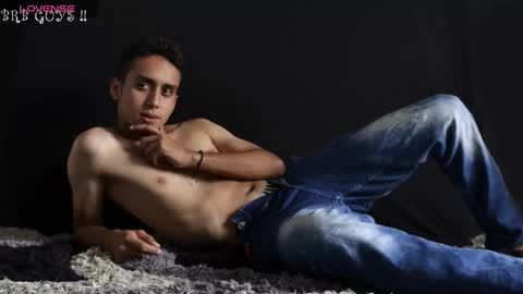 Snapshot of zackdriussyx chatting on 02/05/25, 11:06 zackdriussyx online show from 02/05/25, 11:06