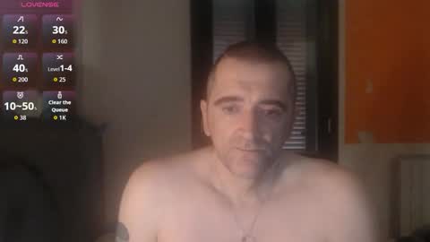 Ivan online show from 10/22/25, 03:01