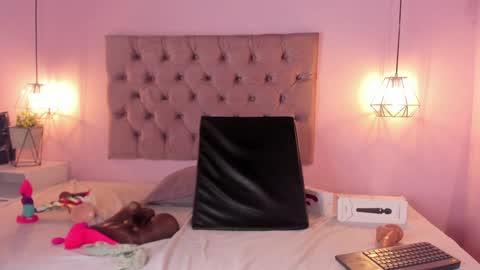 zafira online show from 12/31/24, 02:25