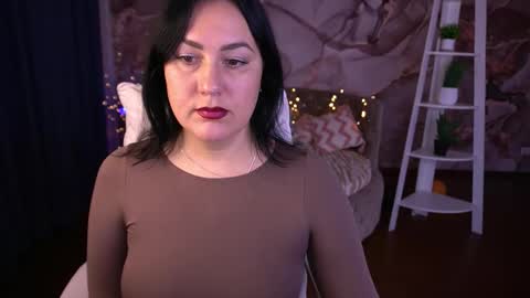 Snapshot of zafiramoonn chatting on 11/06/25, 01:45 Zafiramoonn online show from 11/06/25, 01:45