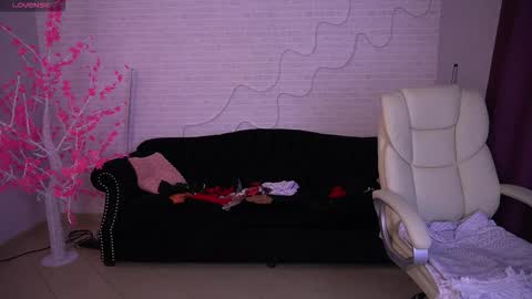 Snapshot of zafiramoonn chatting on 02/25/26, 07:07 Zafiramoonn online show from 02/25/26, 07:07