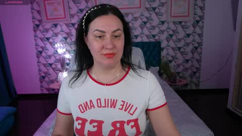 Snapshot of zafiramoonn chatting on 04/09/26, 06:19 Zafiramoonn online show from 04/09/26, 06:19