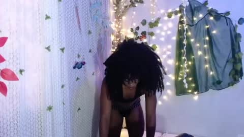 zafiro_azu online show from 07/21/26, 07:49
