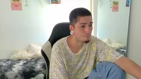 Snapshot of zahir_raw chatting on 06/19/26, 09:07 Zahir Raw online show from 06/19/26, 09:07