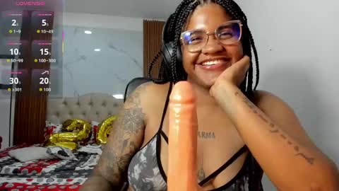 zahra_rose online show from 04/16/26, 09:50