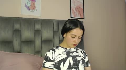 Zaida online show from 05/25/26, 07:09