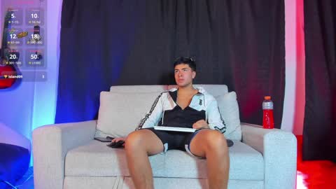 Zain Smith online show from 01/30/25, 12:18