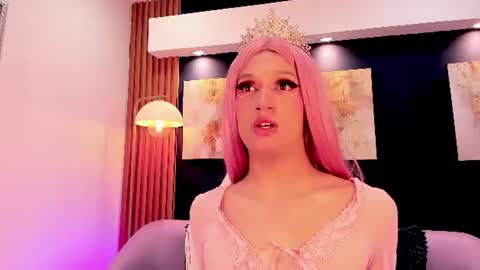 Snapshot of zaira_foox chatting on 06/12/26, 03:27 Zaira online show from 06/12/26, 03:27