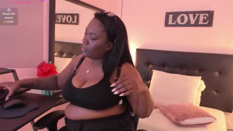 Zaira  online show from 09/17/25, 08:10