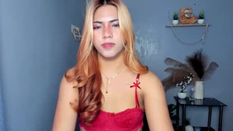 Snapshot of zairaaaaa chatting on 06/19/26, 08:40 Zai online show from 06/19/26, 08:40