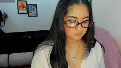 zakura_ania online show from 07/05/26, 01:12