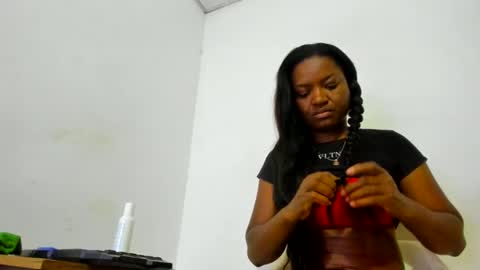 Zamara   online show from 12/17/24, 11:27