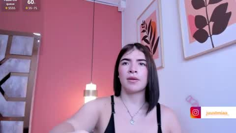 zamira_taylor online show from 05/24/26, 04:06