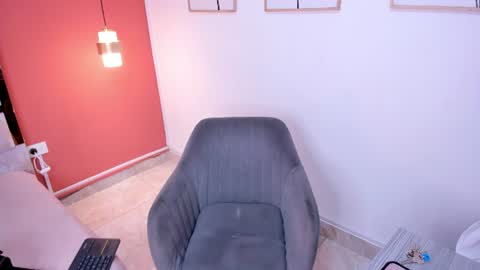 zamira_taylor online show from 06/25/26, 05:12