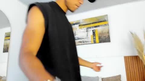 Zander online show from 09/18/25, 01:02