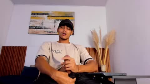 Zander online show from 09/25/25, 02:10