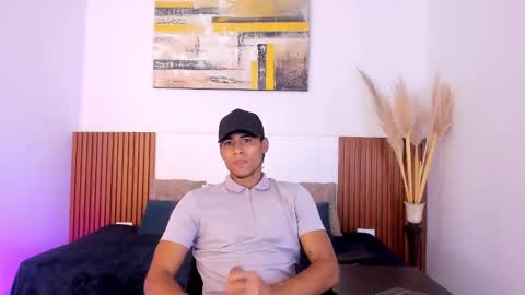 Zander online show from 10/09/25, 01:09