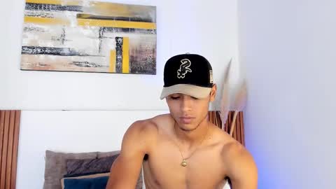 Snapshot of zander_2120 chatting on 03/20/26, 01:16 Zander online show from 03/20/26, 01:16