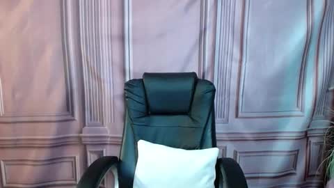 zannadreil online show from 09/20/25, 06:53