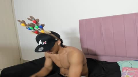 zanxley_ online show from 12/09/24, 07:39