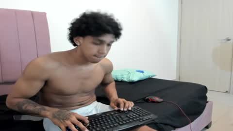 zanxley_ online show from 01/06/25, 10:26