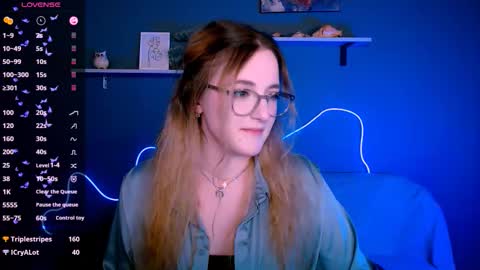 Snapshot of zara_lys chatting on 10/11/25, 07:56 ur kitten 3 online show from 10/11/25, 07:56