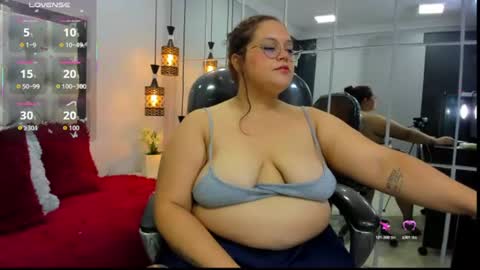 Snapshot of zara_moon1 chatting on 08/05/26, 12:57 zara_moon1 online show from 08/05/26, 12:57