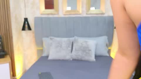 Camila Garcia online show from 10/22/25, 12:27