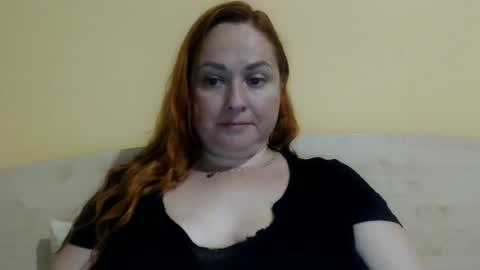 Snapshot of zara_red chatting on 06/15/26, 11:34 Kate. if im not here im here foxy red333 online show from 06/15/26, 11:34