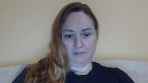 Snapshot of zara_red chatting on 07/25/26, 10:24 Kate. if im not here im here foxy red333 online show from 07/25/26, 10:24