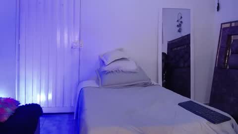 Snapshot of zaracollinx chatting on 11/15/25, 01:58 Zara online show from 11/15/25, 01:58