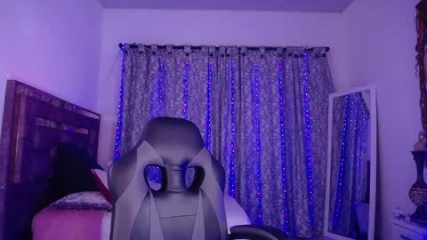 Snapshot of zaracollinx chatting on 04/30/26, 05:25 Zara online show from 04/30/26, 05:25