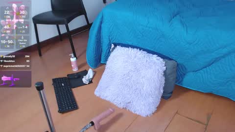 zaradames_ online show from 12/03/24, 10:28