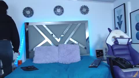 zaradames_ online show from 12/05/24, 10:23