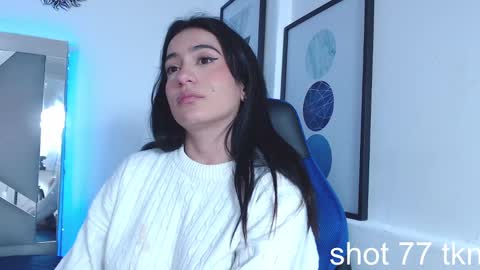 zaradames_ online show from 01/06/25, 07:09