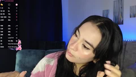 zaradames_ online show from 11/26/25, 04:02