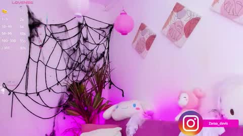 Snapshot of zaradaviss chatting on 10/29/25, 08:32 Zara online show from 10/29/25, 08:32