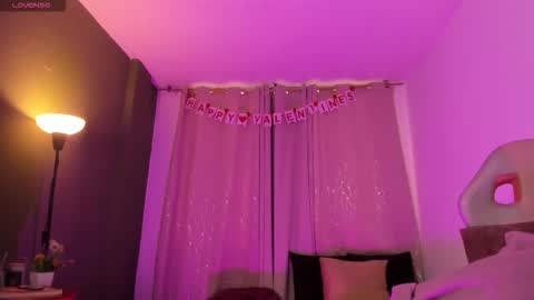 Snapshot of zaradulce chatting on 02/11/26, 11:59 Zara . online show from 02/11/26, 11:59