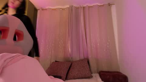 Snapshot of zaradulce chatting on 02/27/26, 11:54 Zara . online show from 02/27/26, 11:54