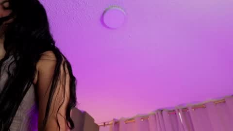 Snapshot of zaradulce chatting on 04/25/26, 12:08 Zara . online show from 04/25/26, 12:08