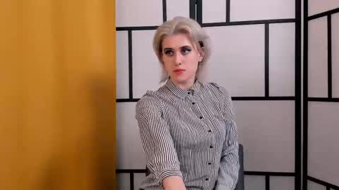 Snapshot of zaragermany chatting on 01/16/25, 12:02 Sara online show from 01/16/25, 12:02