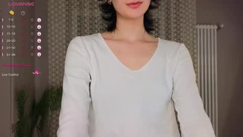 Zara online show from 02/14/25, 04:31