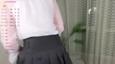 Zara online show from 02/19/25, 10:20
