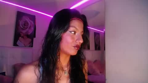 Zarah online show from 06/09/26, 01:12