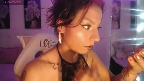Zarah online show from 07/16/26, 01:17