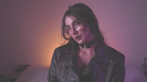 Miss Lynch   Next show  2911 online show from 09/14/25, 11:48