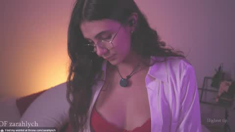 Miss Lynch   Next show  2911 online show from 09/28/25, 01:00